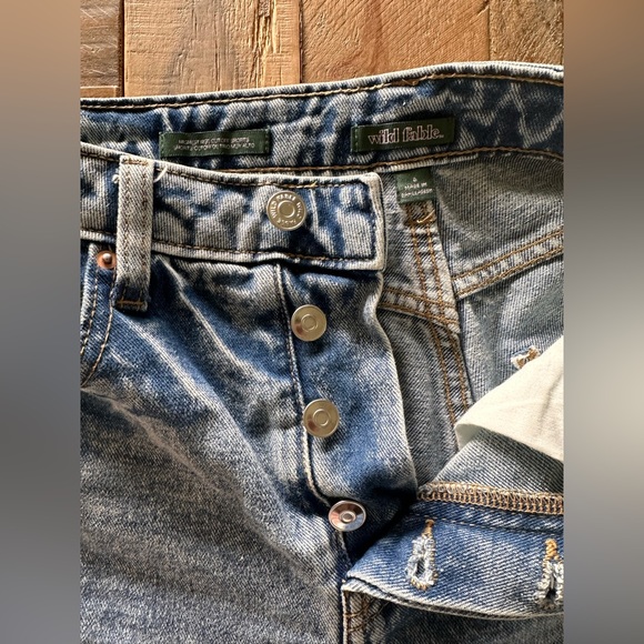 Women’s Wild Fable Jean Short - Picture 3 of 3